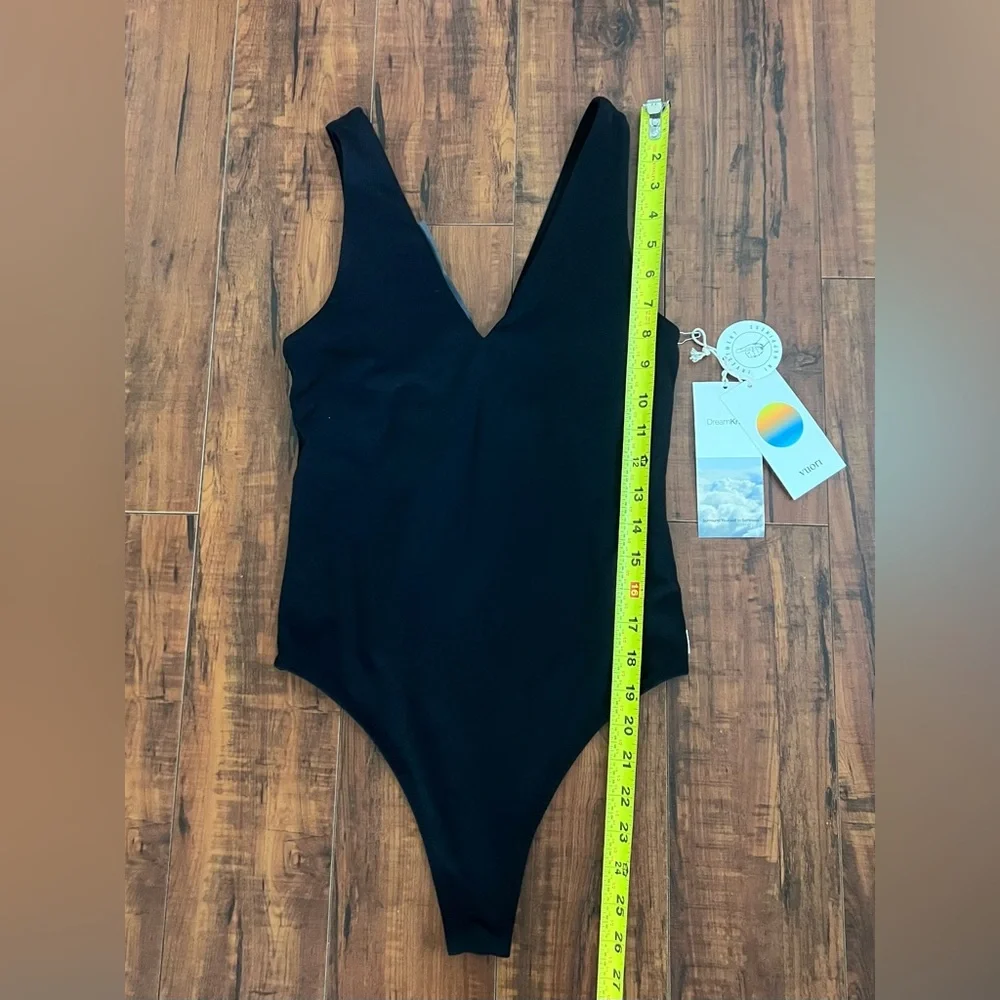 Vuori Halo Bodysuit - Picture 3 of 10